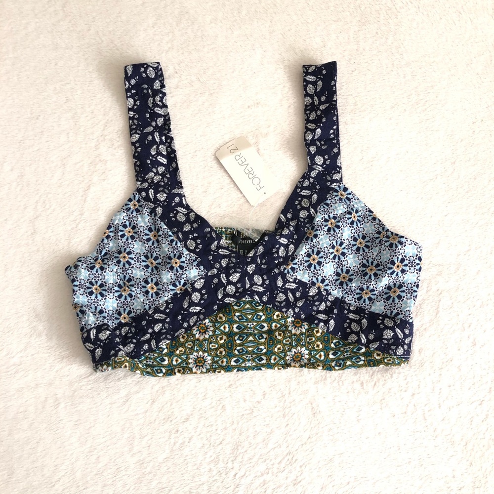 Forever 21 Crop top
